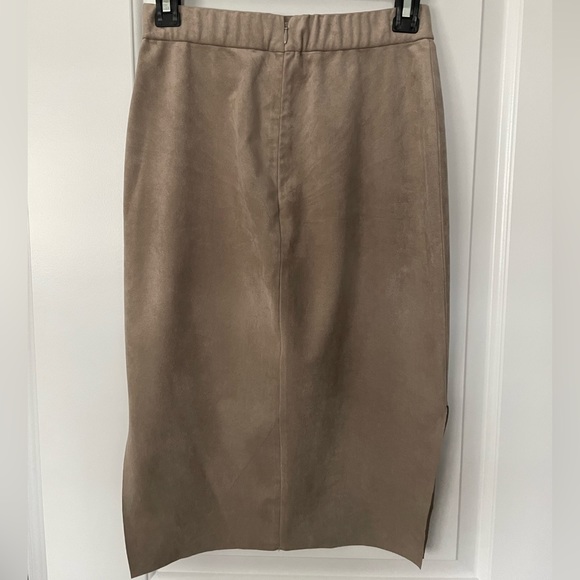 Wilfred Free Pencil Skirt - Picture 2 of 3